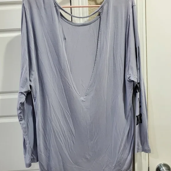 Victorias Secret Pink top‎ - Picture 4 of 7